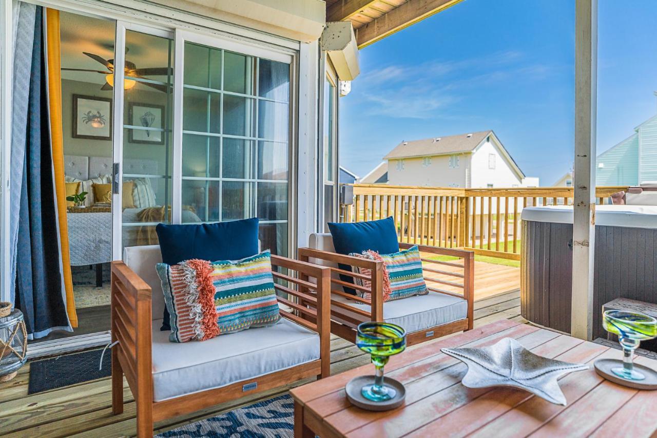 Hot Tub - Ocean Views - Steps To Private Beach - Quiet Location กาลเวสตัน ภายนอก รูปภาพ